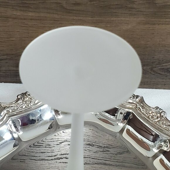 Vintage Colony Crystal Amaryllis Satin Fluted Champagne Glass frosted stem 1980 - Picture 7 of 8